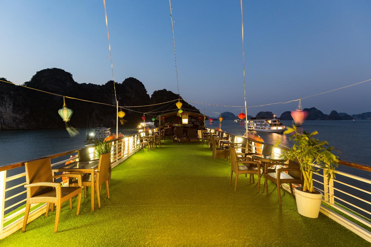 Halong Paloma Cruise Hotel Ha Long Exterior photo