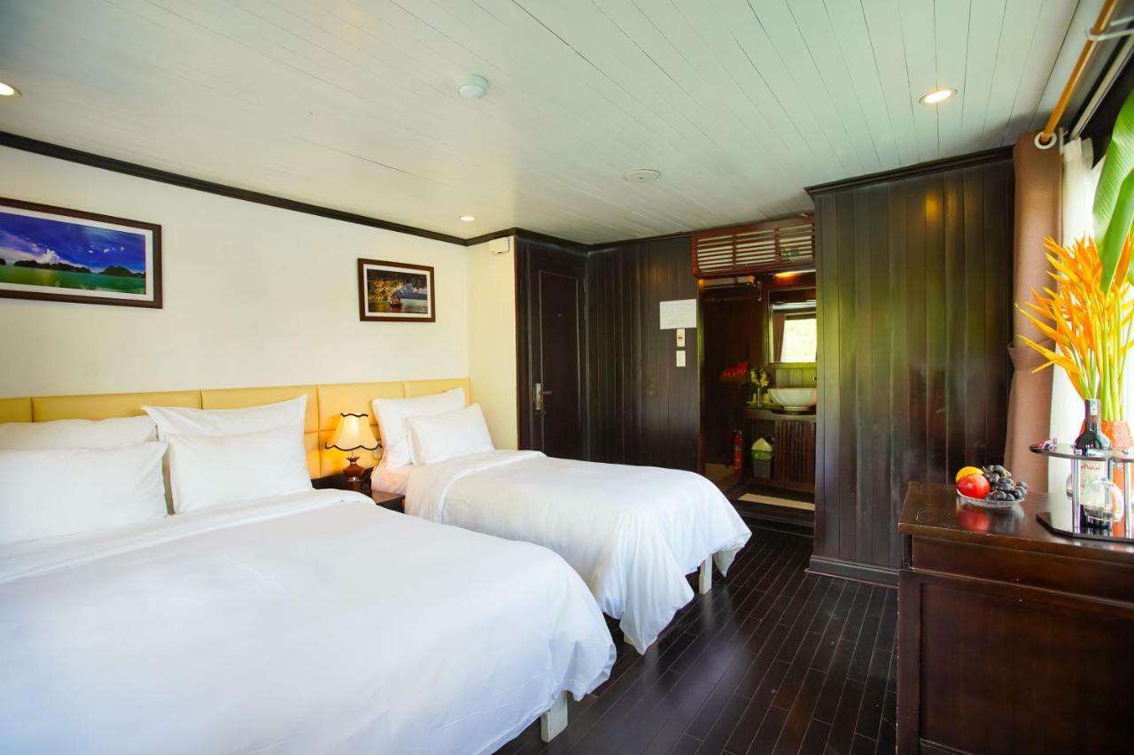 Halong Paloma Cruise Hotel Ha Long Room photo